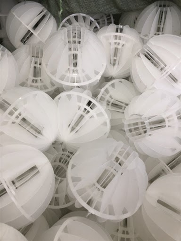Plastic multi-faceted hollow sphere